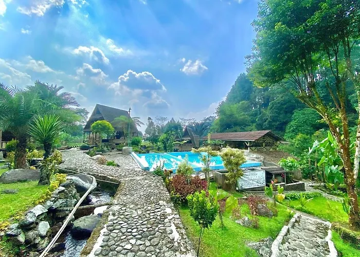 Resort Saung Pakis Bogor
