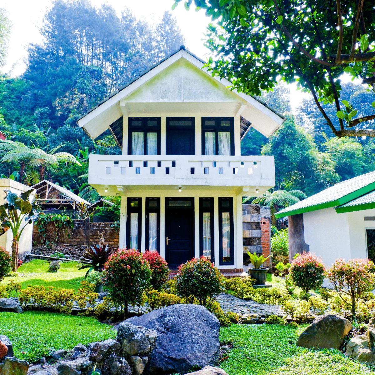 Saung Pakis Lodge